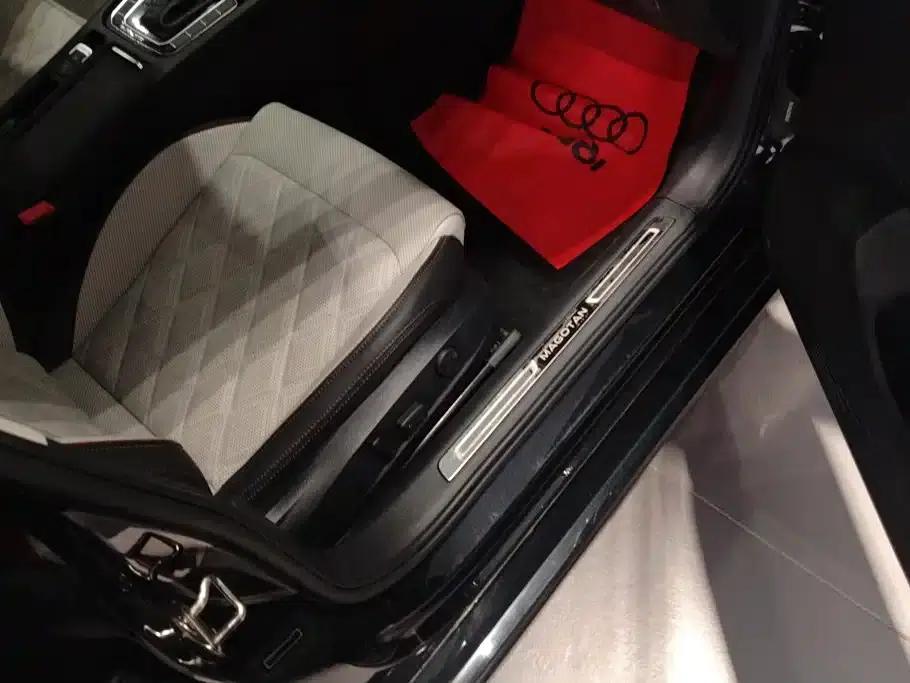 2020 Volkswagen Passat 330TSI DSG Luxury — миниатюра 8