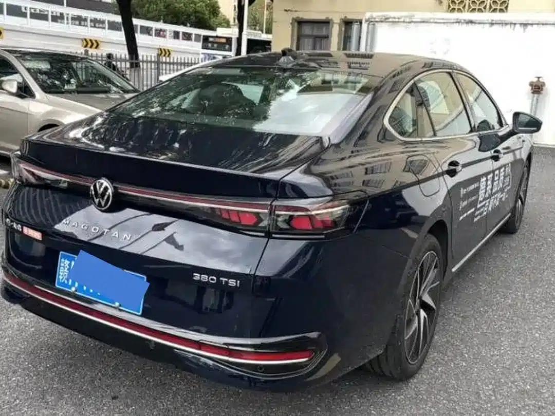 2024 Volkswagen Magotan 380TSI DSG Supreme Edition — миниатюра 2