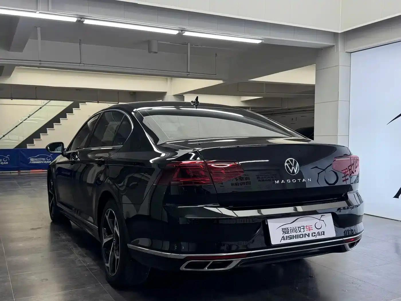 Volkswagen Magotan 2023 2 Millionth Unit Commemorative Edition 330TSI DSG Leading Model — миниатюра 5