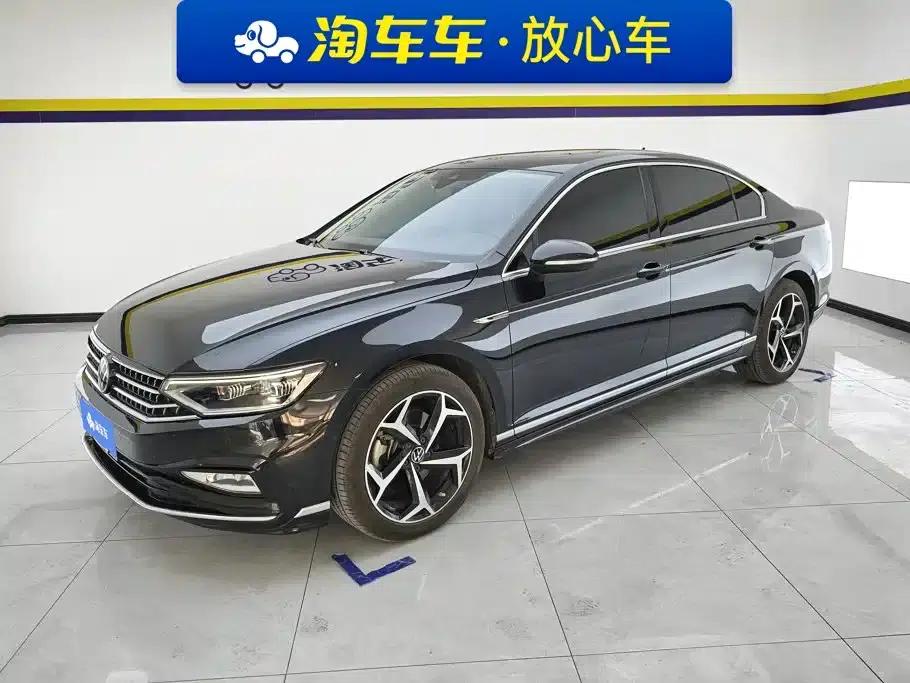 Volkswagen Magotan 2023 2 Millionth Unit Commemorative Edition 330TSI DSG Luxury — миниатюра 1