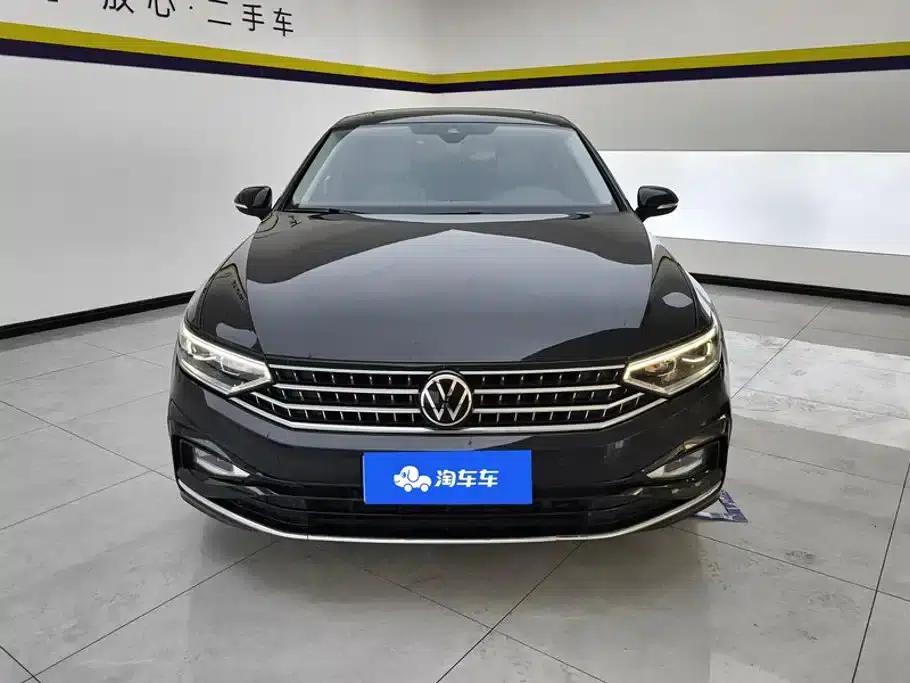 Volkswagen Magotan 2023 2 Millionth Unit Commemorative Edition 330TSI DSG Luxury — миниатюра 2