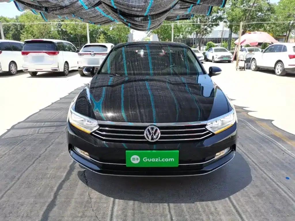 2019 Volkswagen Magotan 330TSI DSG Leading Edition (National V Emission Standard) — миниатюра 3