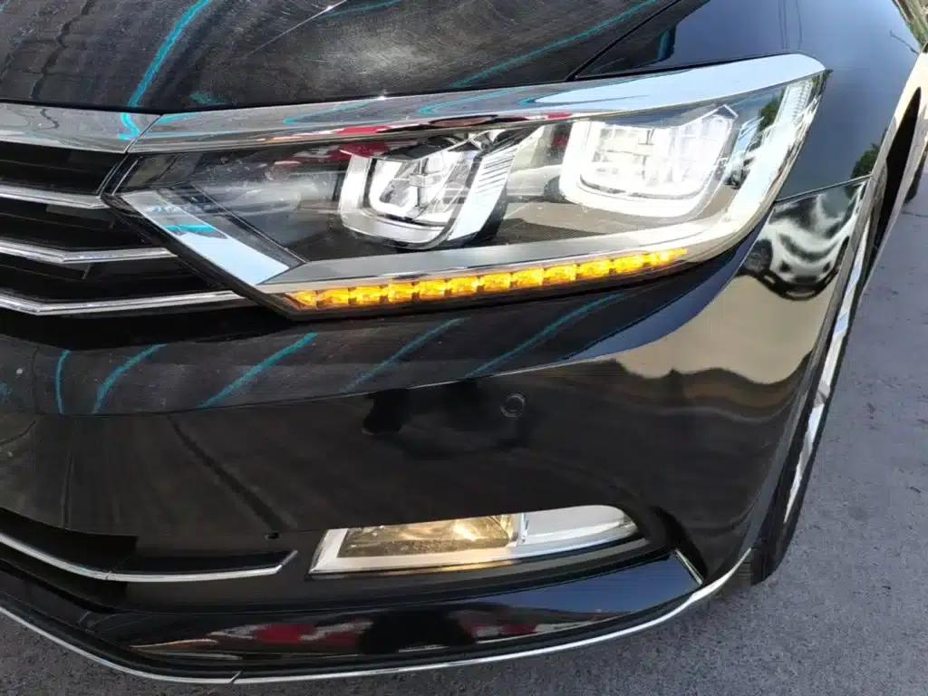2019 Volkswagen Magotan 330TSI DSG Leading Edition (National V Emission Standard) — миниатюра 24