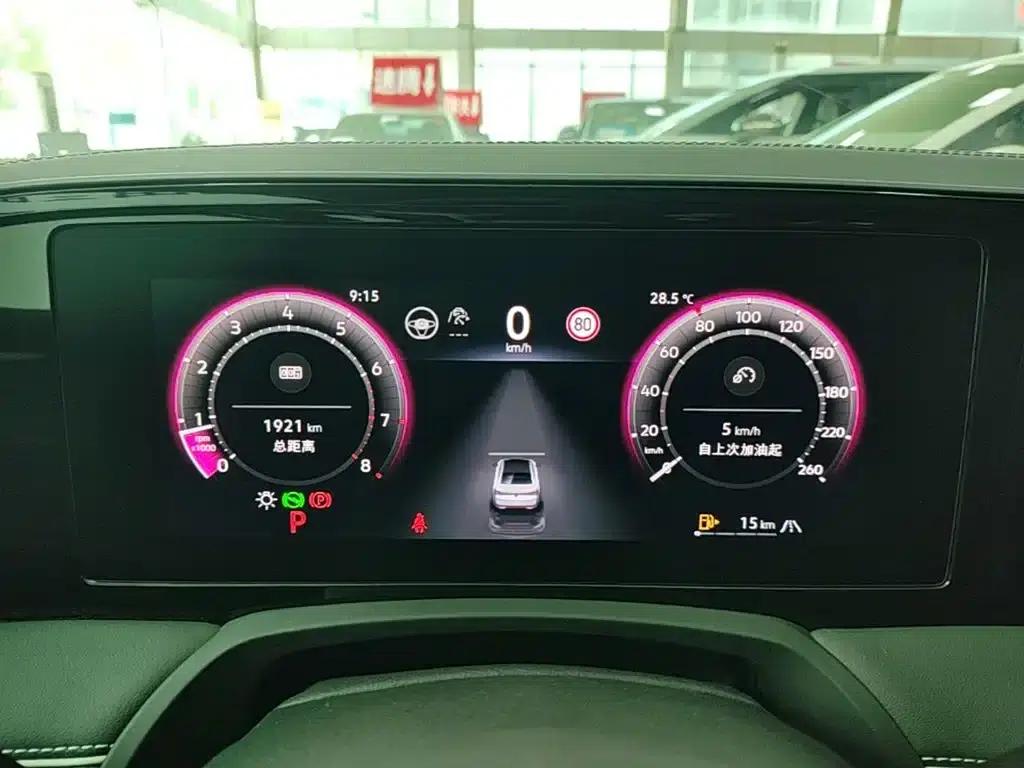 2024 Volkswagen Passat 380TSI DSG Premium Edition with Magotan Package — миниатюра 12