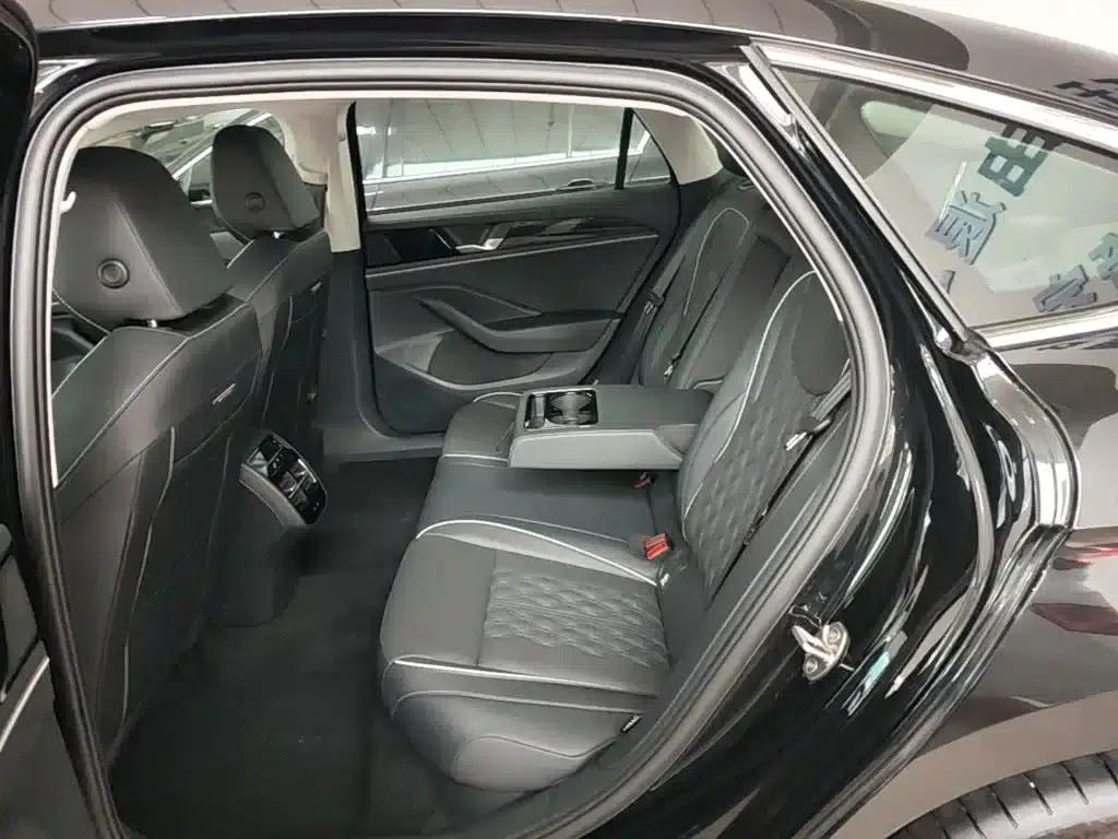 2024 Volkswagen Passat 380TSI DSG Premium Edition with Magotan Package — миниатюра 17