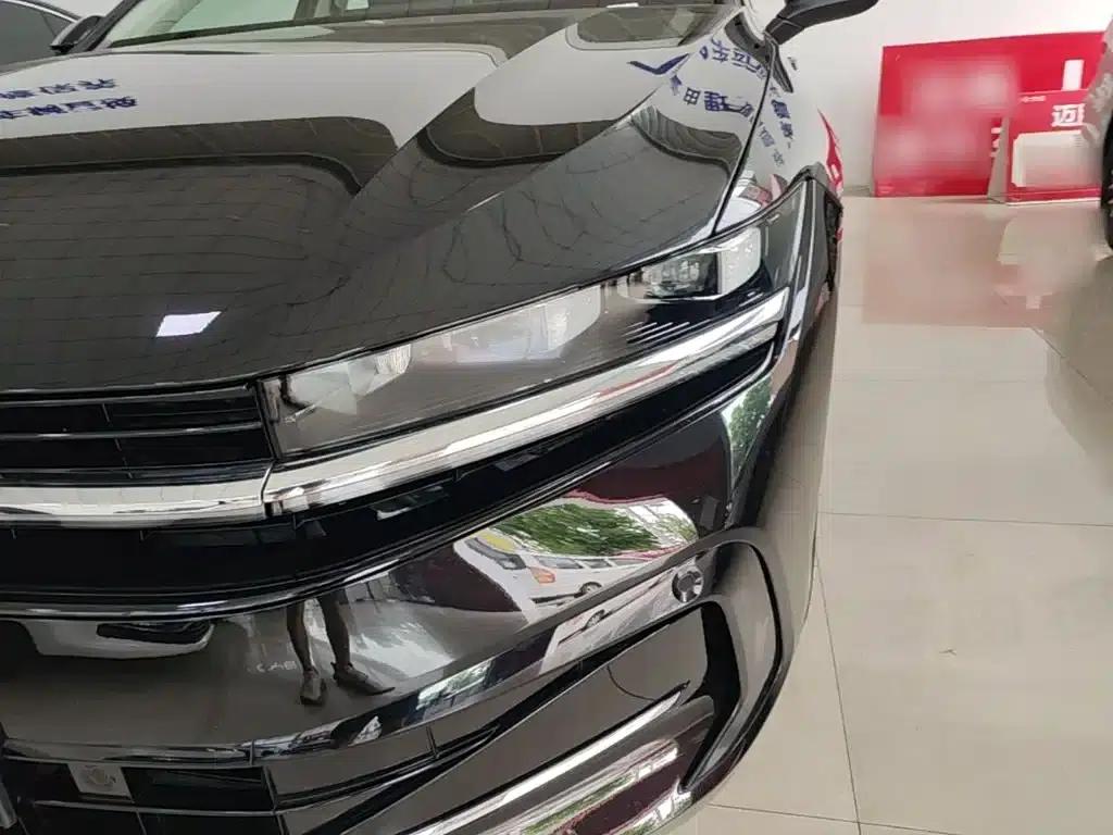 2024 Volkswagen Passat 380TSI DSG Premium Edition with Magotan Package — миниатюра 24