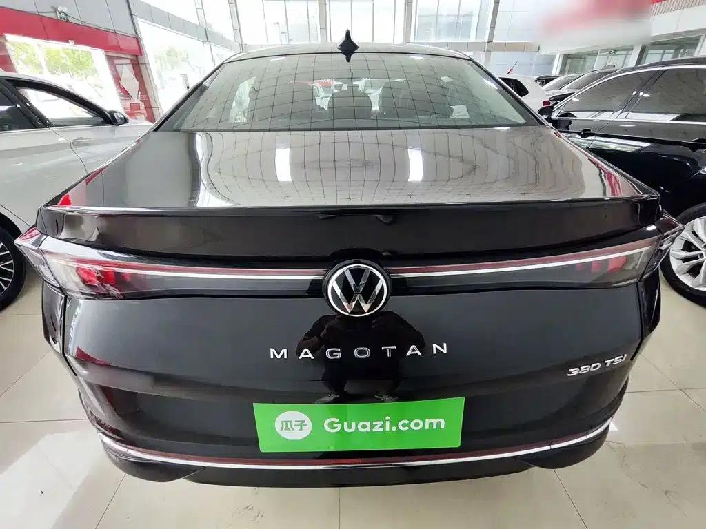 2024 Volkswagen Passat 380TSI DSG Premium Edition with Magotan Package — миниатюра 6