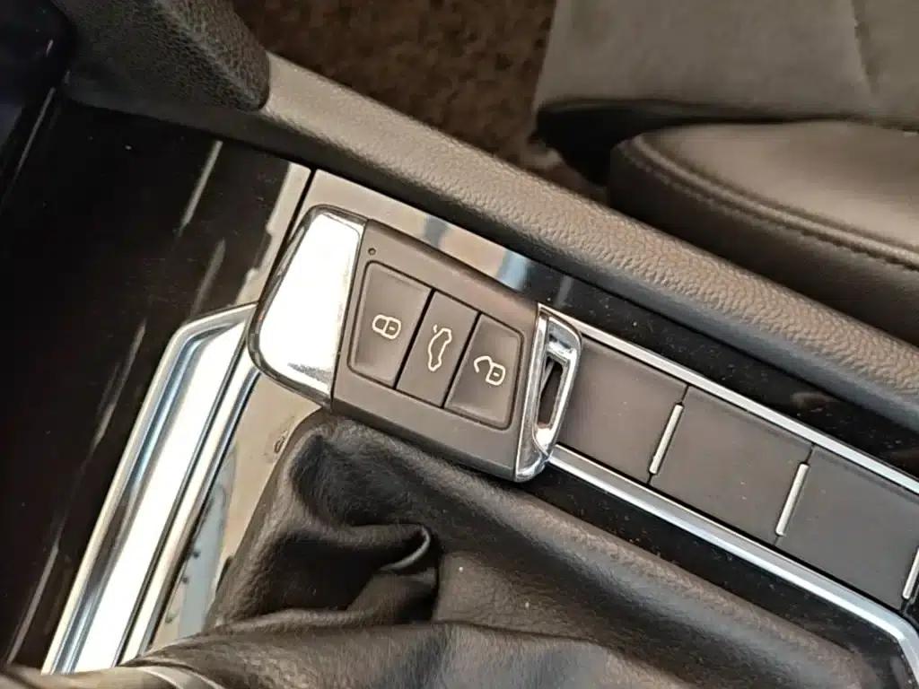 2017 Volkswagen Passat 330TSI DSG Luxury — миниатюра 9
