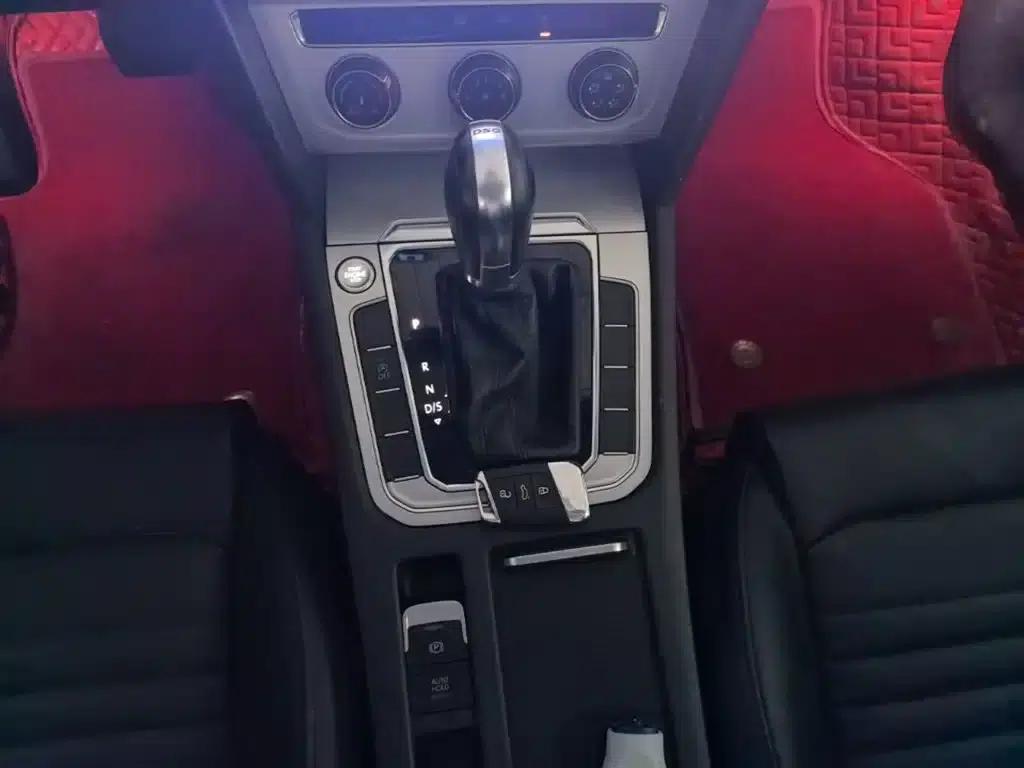 2019 Volkswagen Magotan 280TSI DSG Comfort Model (China VI Emission Standard) — миниатюра 14