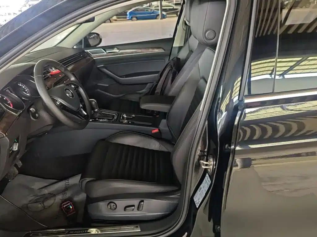 2018 Volkswagen Magotan Facelift 330TSI DSG Luxury Model — миниатюра 15