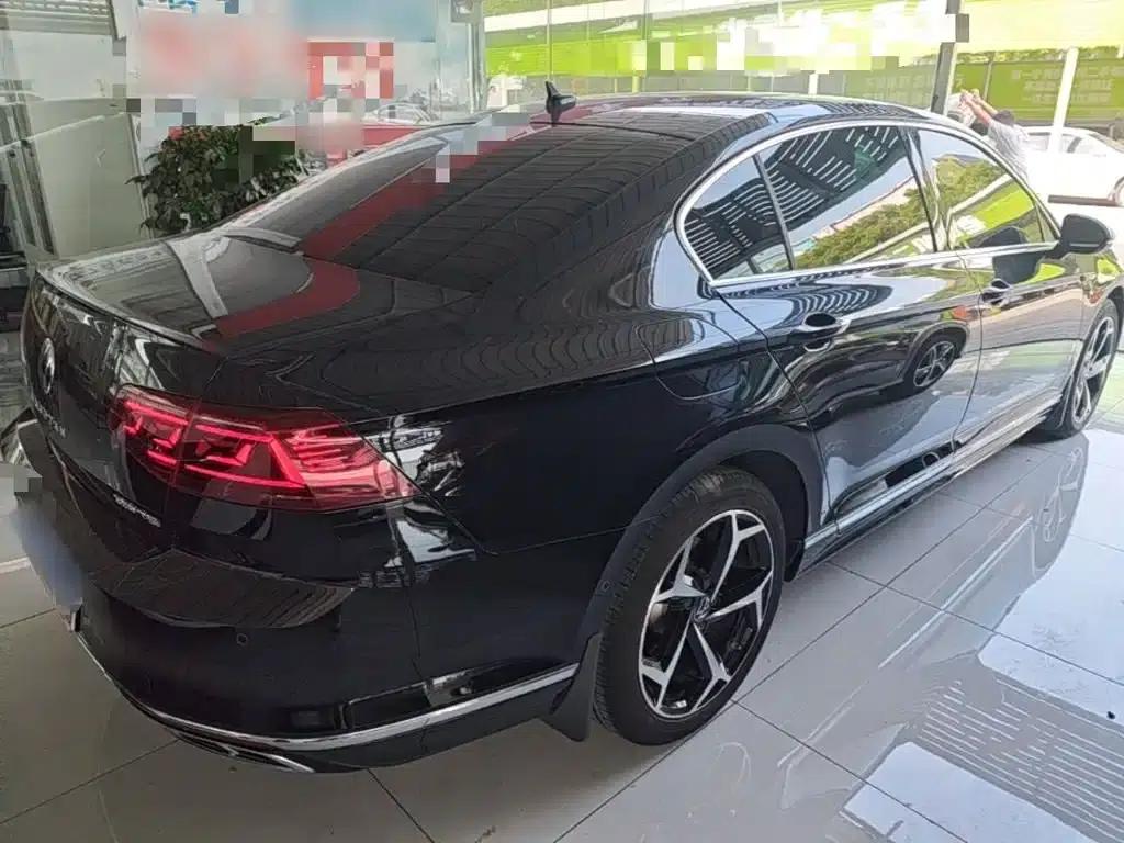 Volkswagen Magotan 2023 2 Millionth Unit Commemorative Edition 380TSI DSG Flagship Model — миниатюра 7