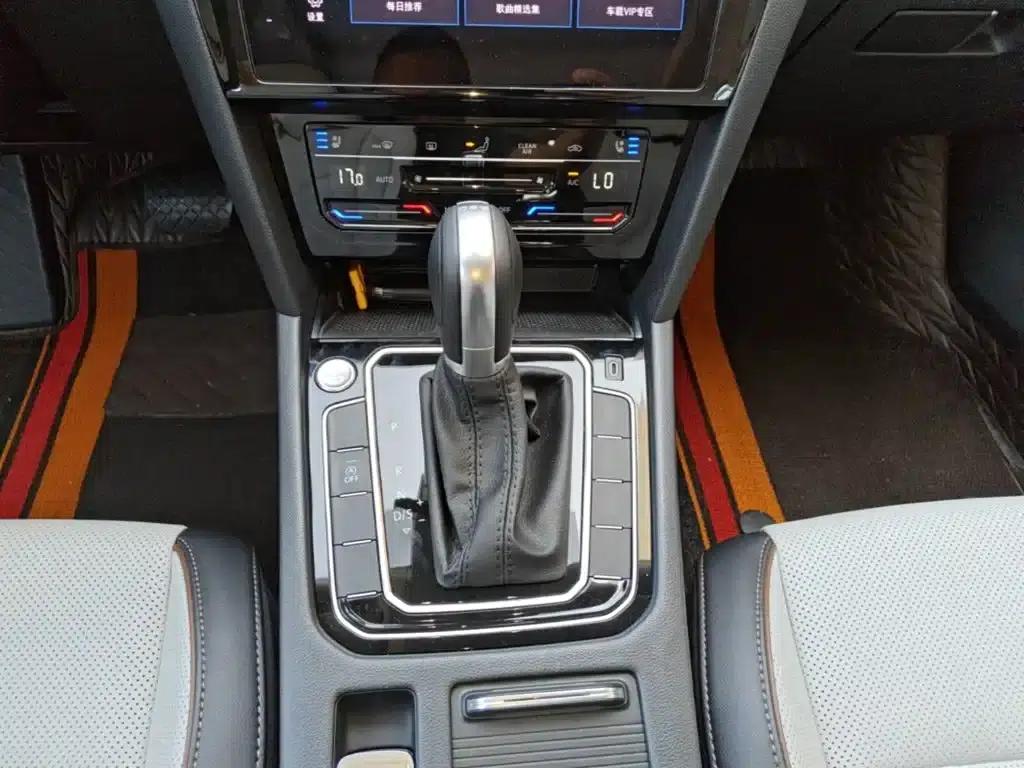 2026 Volkswagen Magotan 30 Million Unit Selection Edition 380TSI DSG Luxury — миниатюра 10