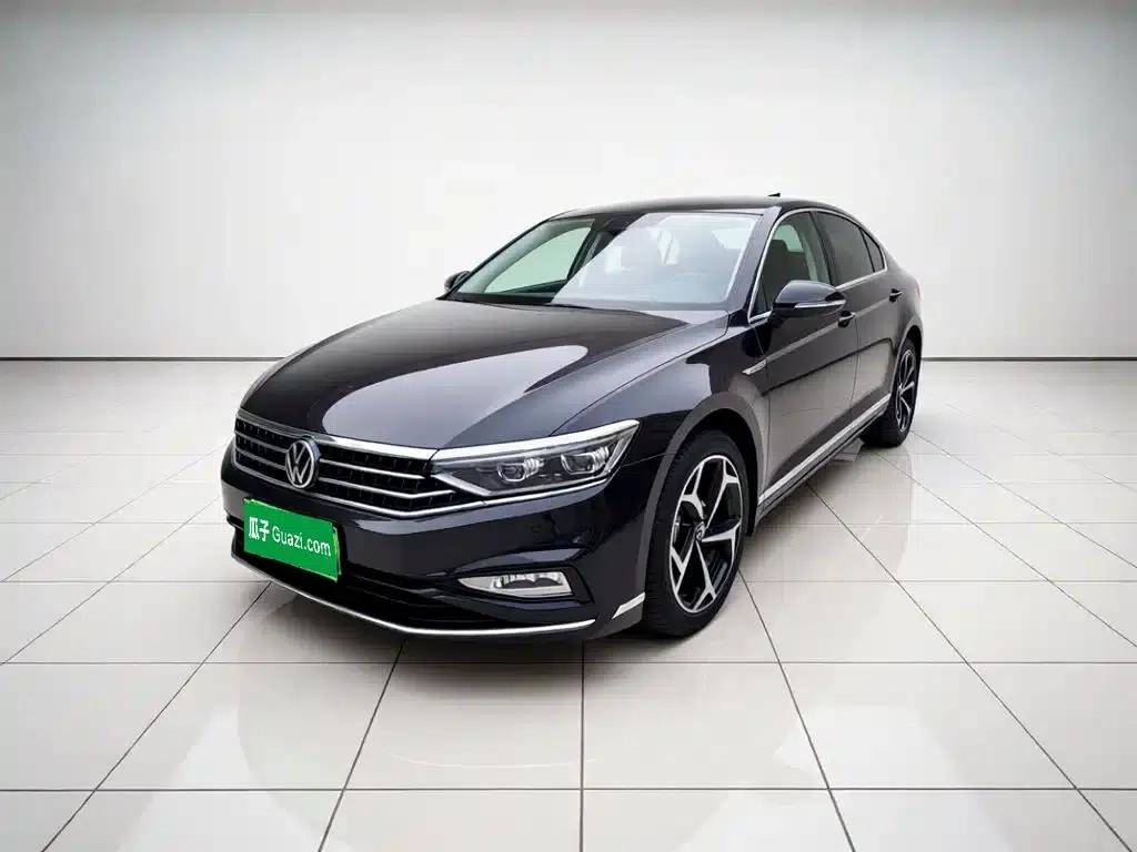 Volkswagen Magotan 2023 2 Millionth Unit Commemorative Edition 380TSI DSG Flagship Model — миниатюра 2