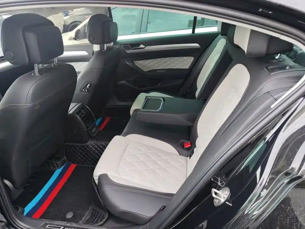 Volkswagen Magotan 2023 2 Millionth Unit Commemorative Edition 380TSI DSG Flagship Model — миниатюра 15