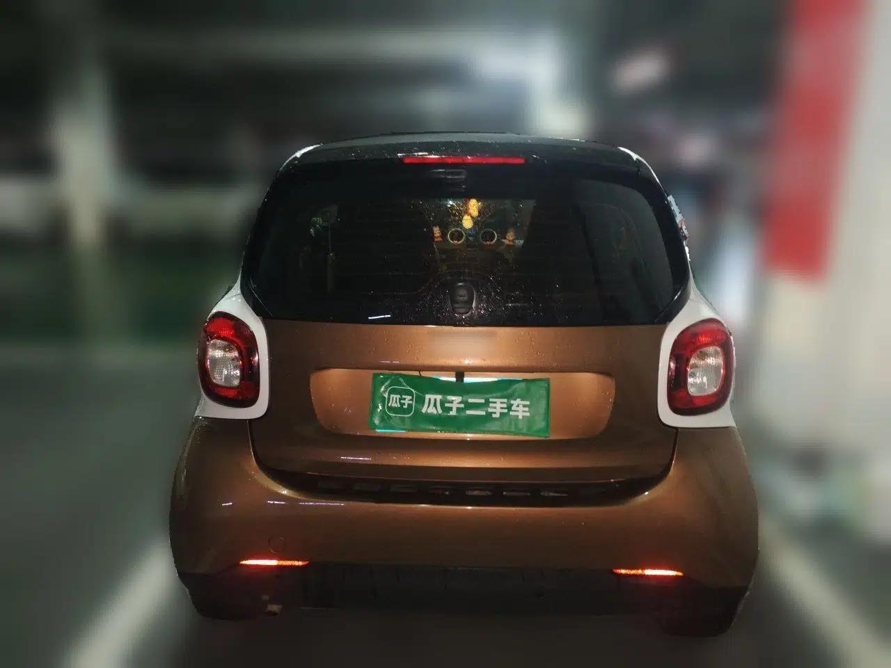 smart fortwo 2015 1.0L 52 kW hardtop Dynamic version — миниатюра 5