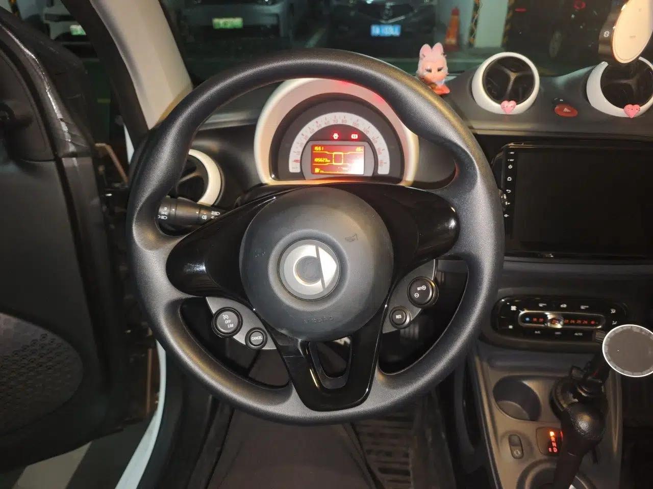 smart fortwo 2015 1.0L 52 kW hardtop Dynamic version — миниатюра 10