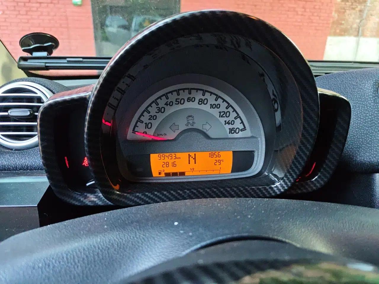 smart fortwo 2012 1.0 MHD Hardtop Comfort Edition — миниатюра 11