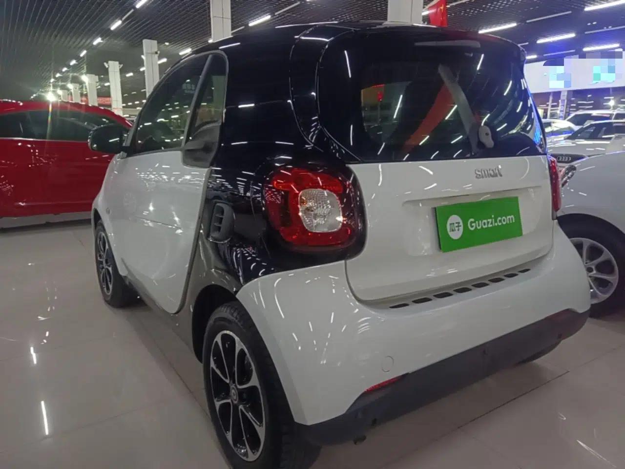 smart fortwo 2015 1.0L 52 kW Hardtop Passion Edition — миниатюра 13