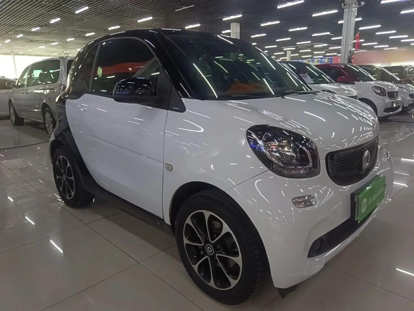 smart fortwo 2015 1.0L 52 kW Hardtop Passion Edition — миниатюра 3