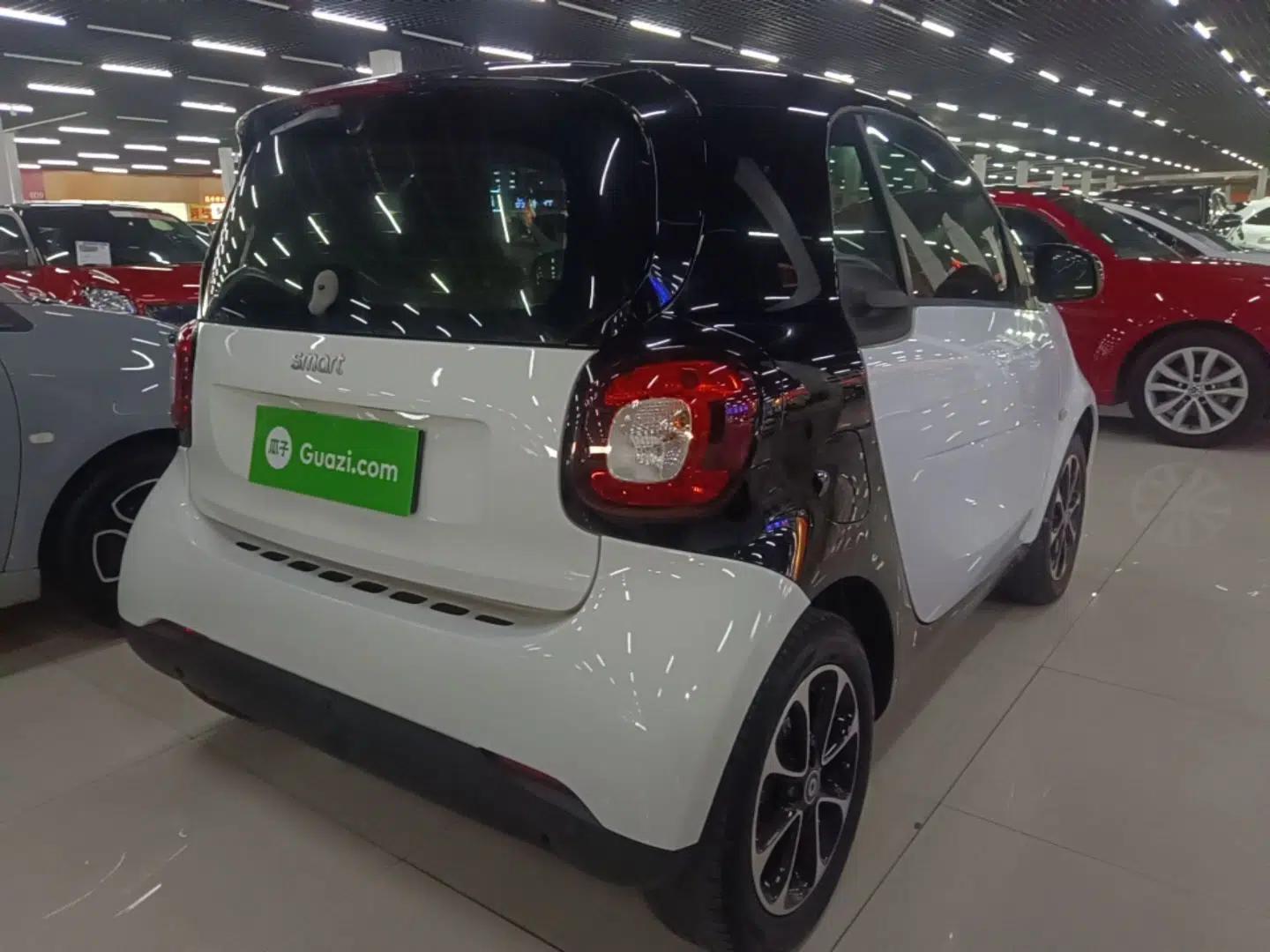 smart fortwo 2015 1.0L 52 kW Hardtop Passion Edition — миниатюра 6