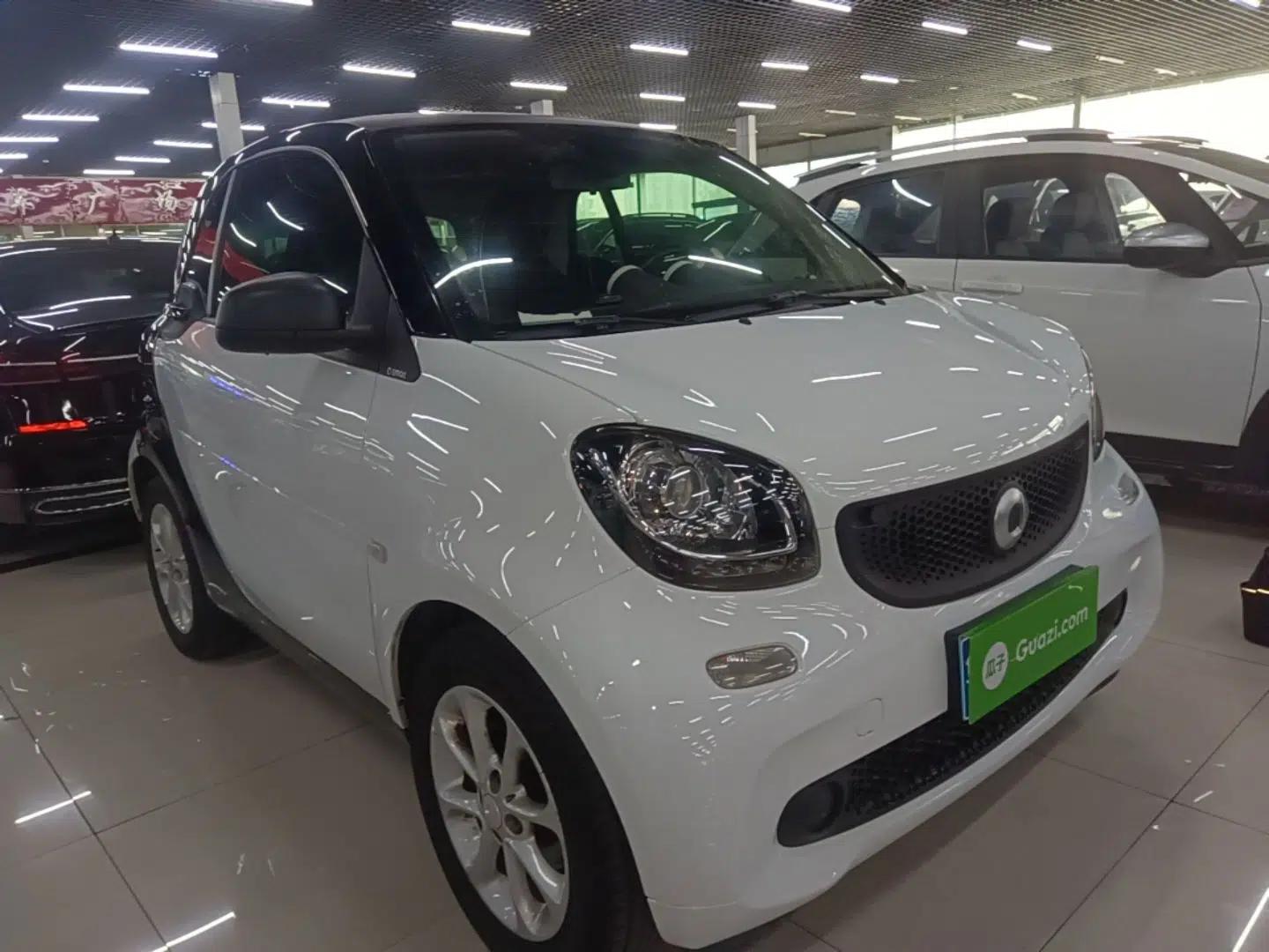 smart fortwo 2015 1.0L 52 kW hardtop Dynamic version — миниатюра 12