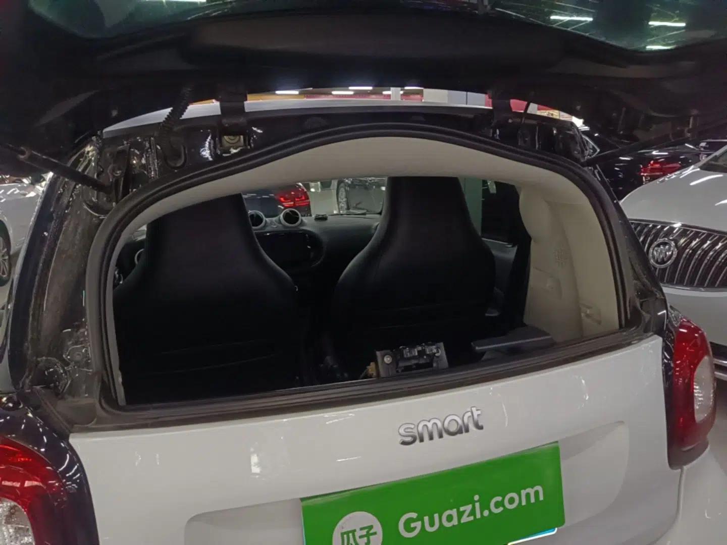 smart fortwo 2015 1.0L 52 kW hardtop Dynamic version — миниатюра 27