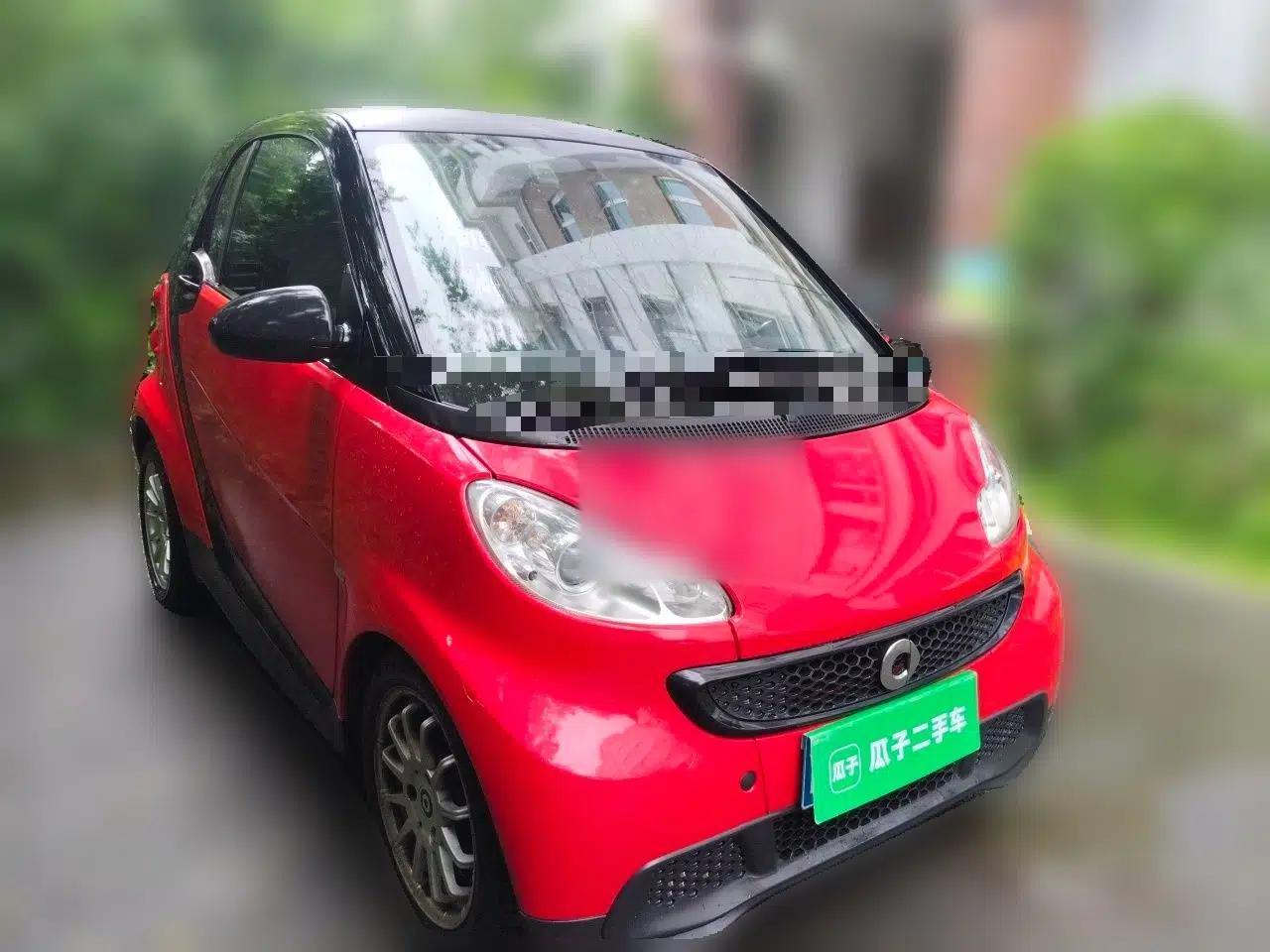 smart fortwo 2012 1.0 MHD Hardtop Standard Edition — миниатюра 3
