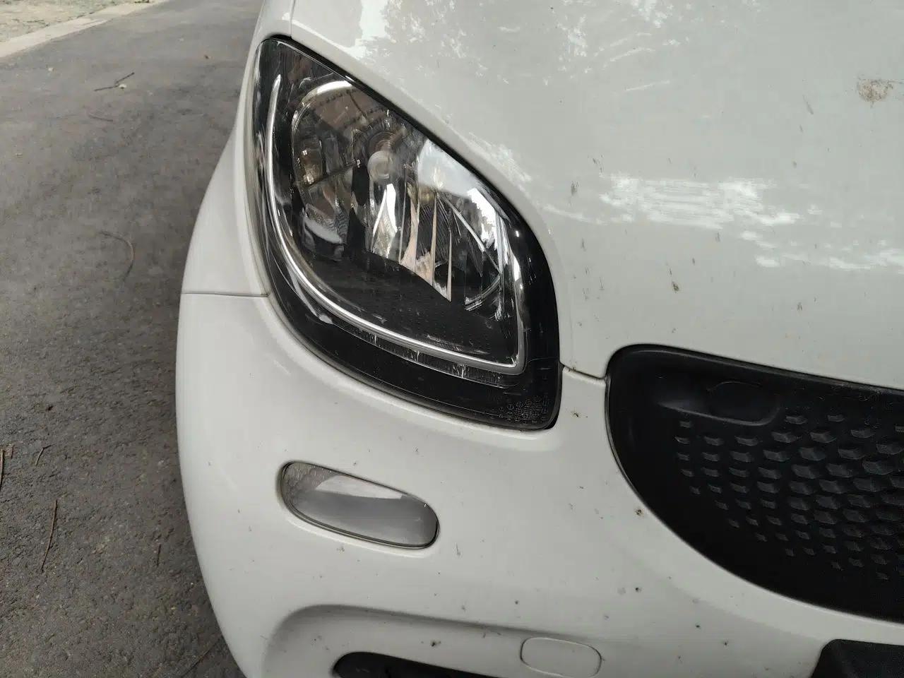 smart forfour 2016 1.0L 52 kW Dynamic Edition — миниатюра 7