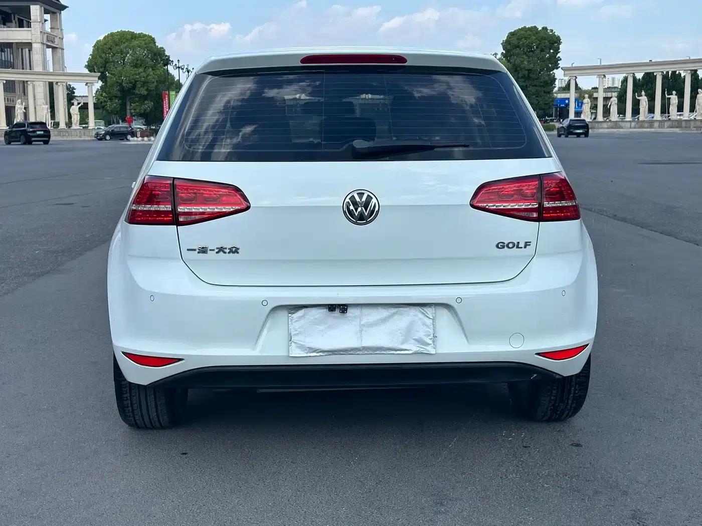 2015 Golf 1.6L Automatic Comfort — миниатюра 14