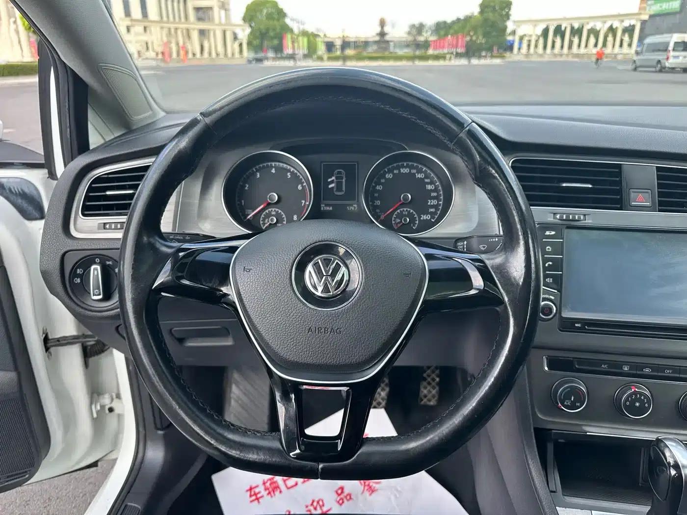 2015 Golf 1.6L Automatic Comfort — миниатюра 8
