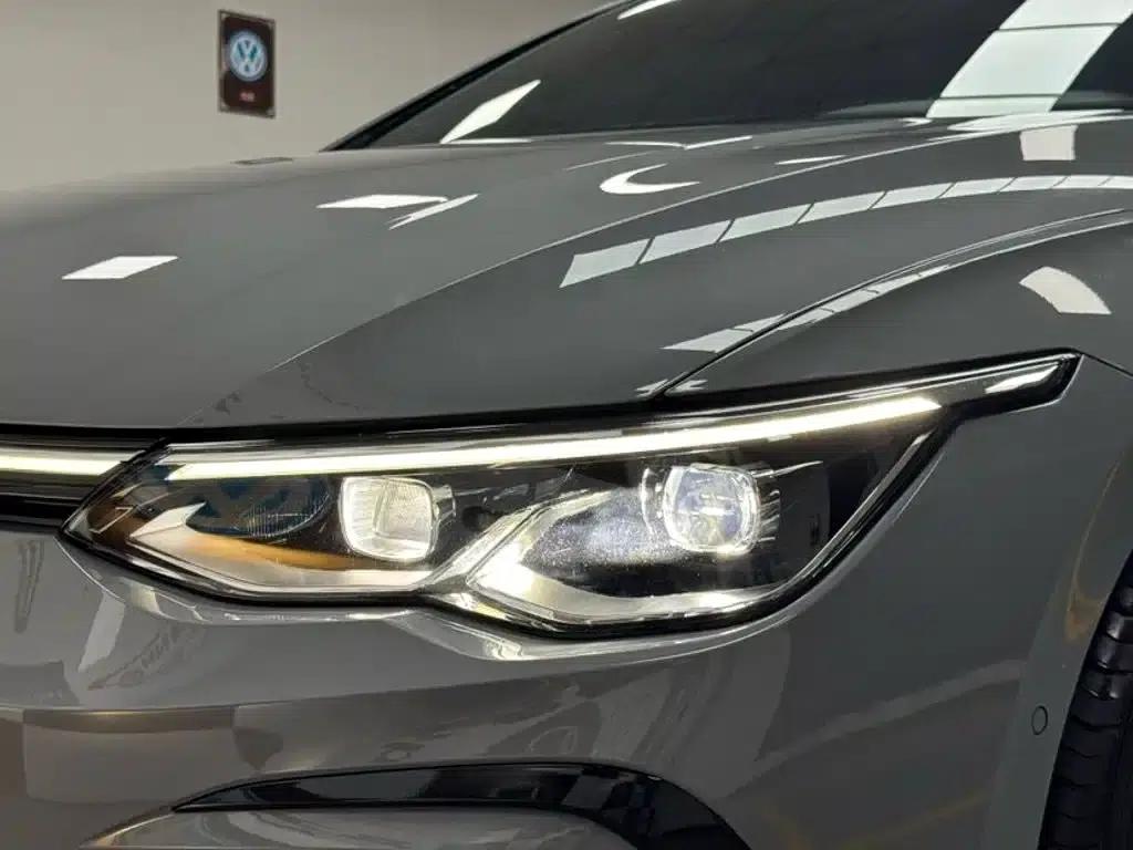 2023 Golf 280TSI DSG R-Line Lite — миниатюра 21