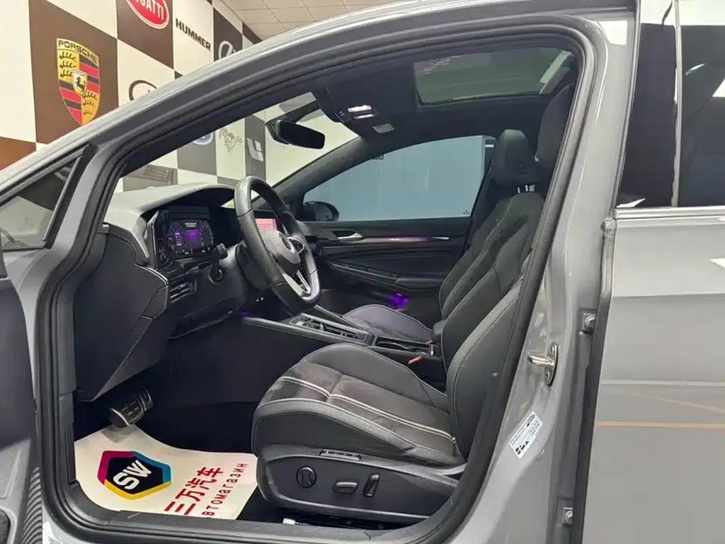 2023 Golf 280TSI DSG R-Line Lite — миниатюра 7