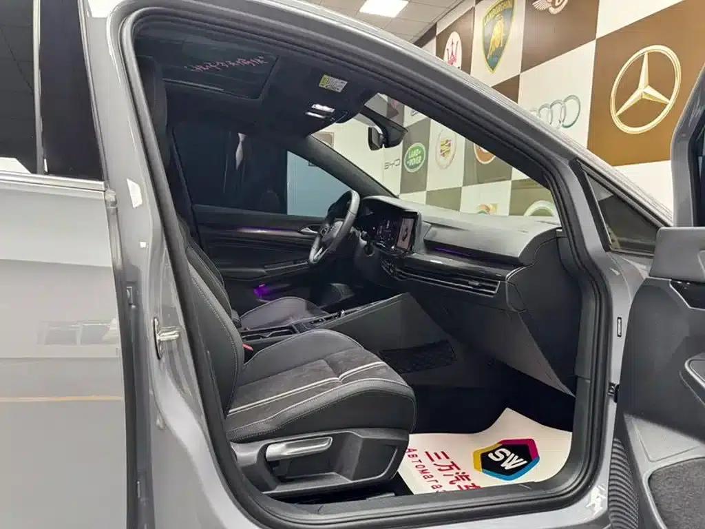 2023 Golf 280TSI DSG R-Line Lite — миниатюра 10