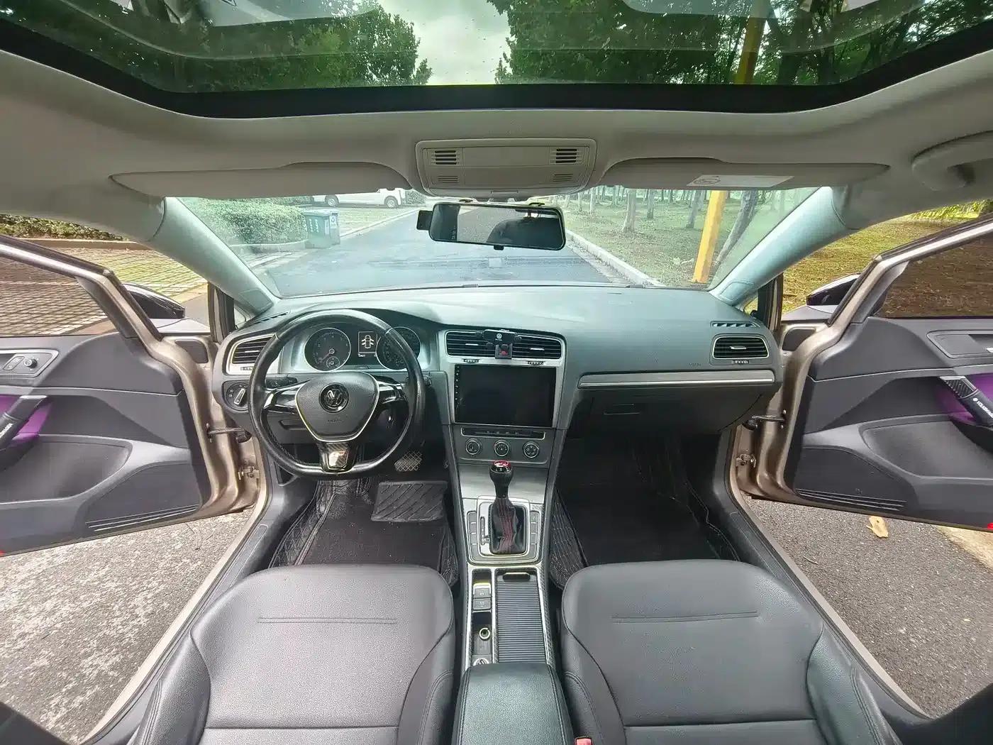 2015 Golf 1.4TSI Automatic Comfort — миниатюра 5