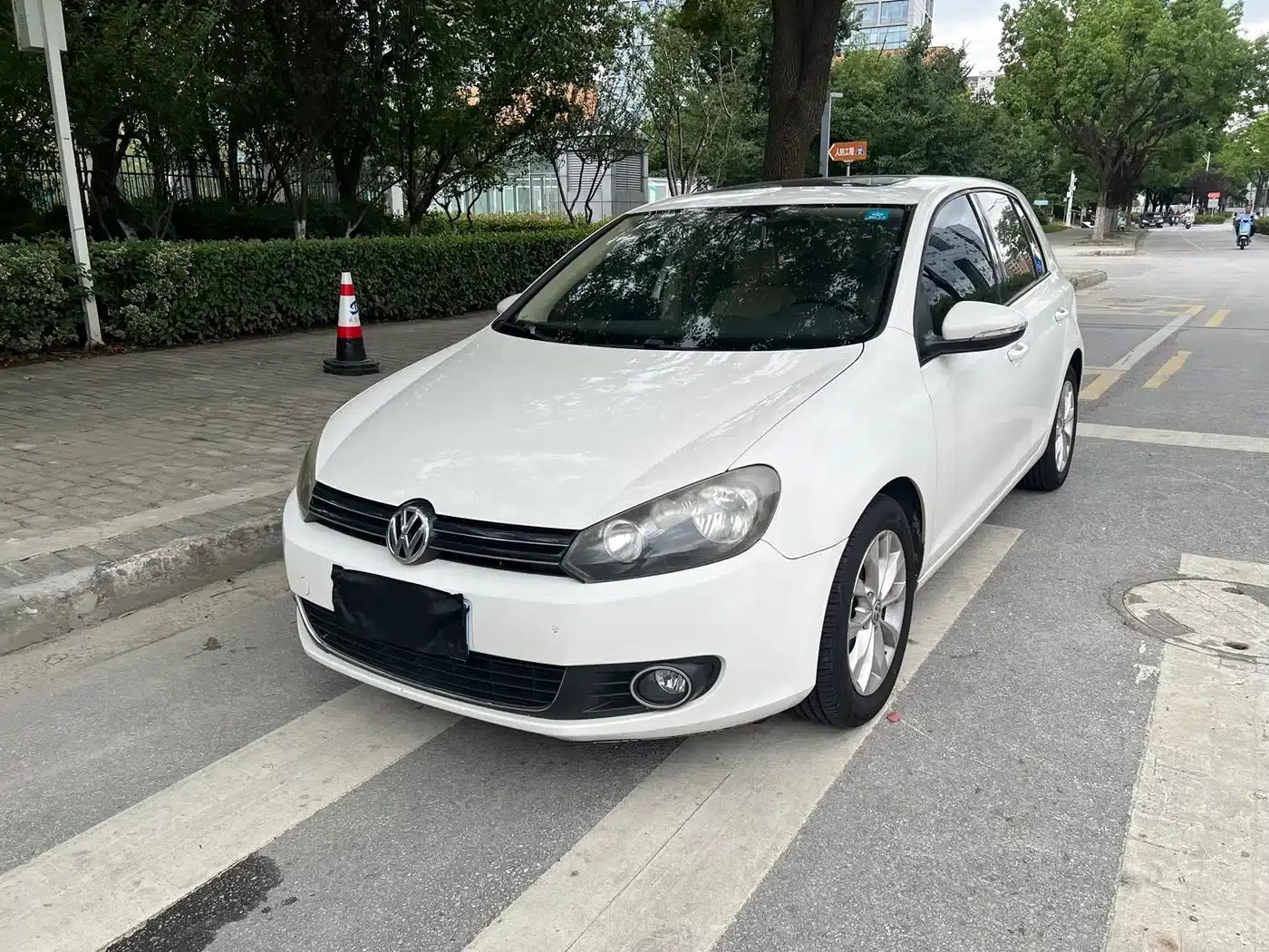 2012 Golf 1.6 Automatic Comfort — миниатюра 1