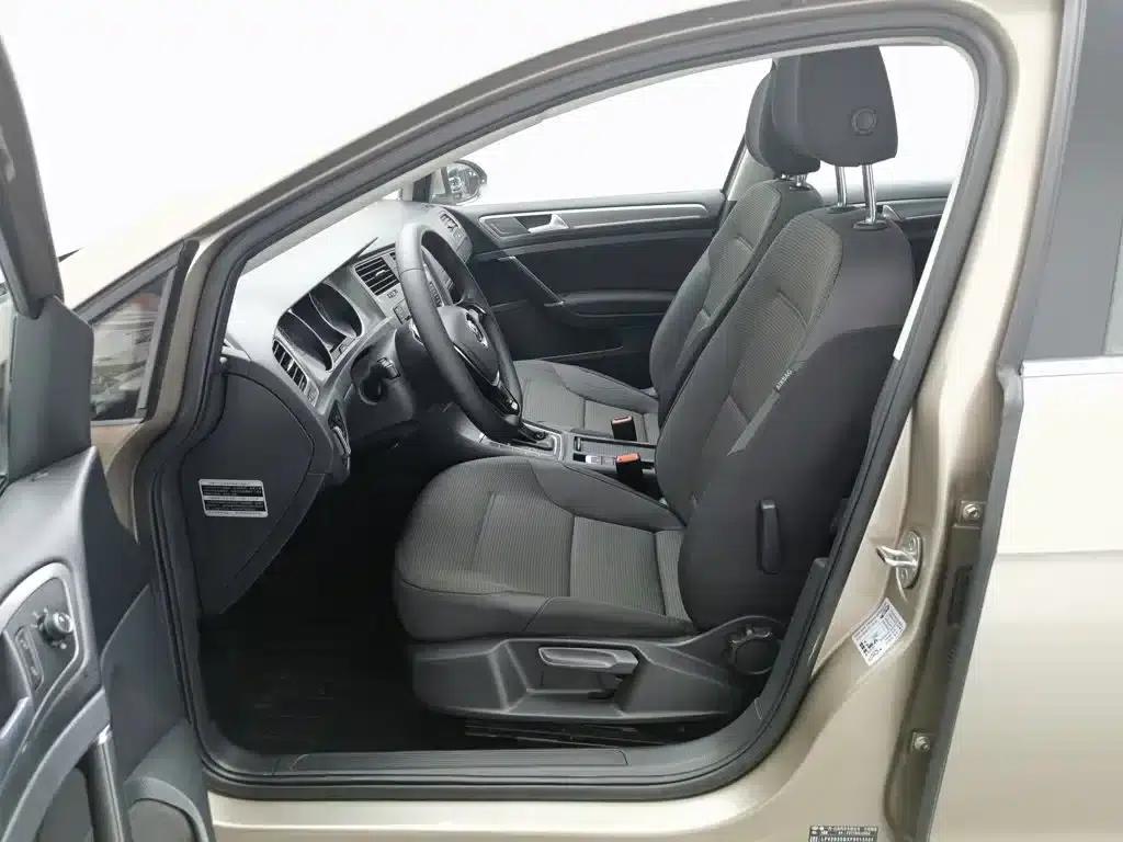 2015 Golf 1.6L Automatic Comfort — миниатюра 10