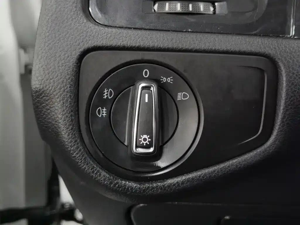 2019 Golf 280TSI DSG Comfort (China V emission standard) — миниатюра 21