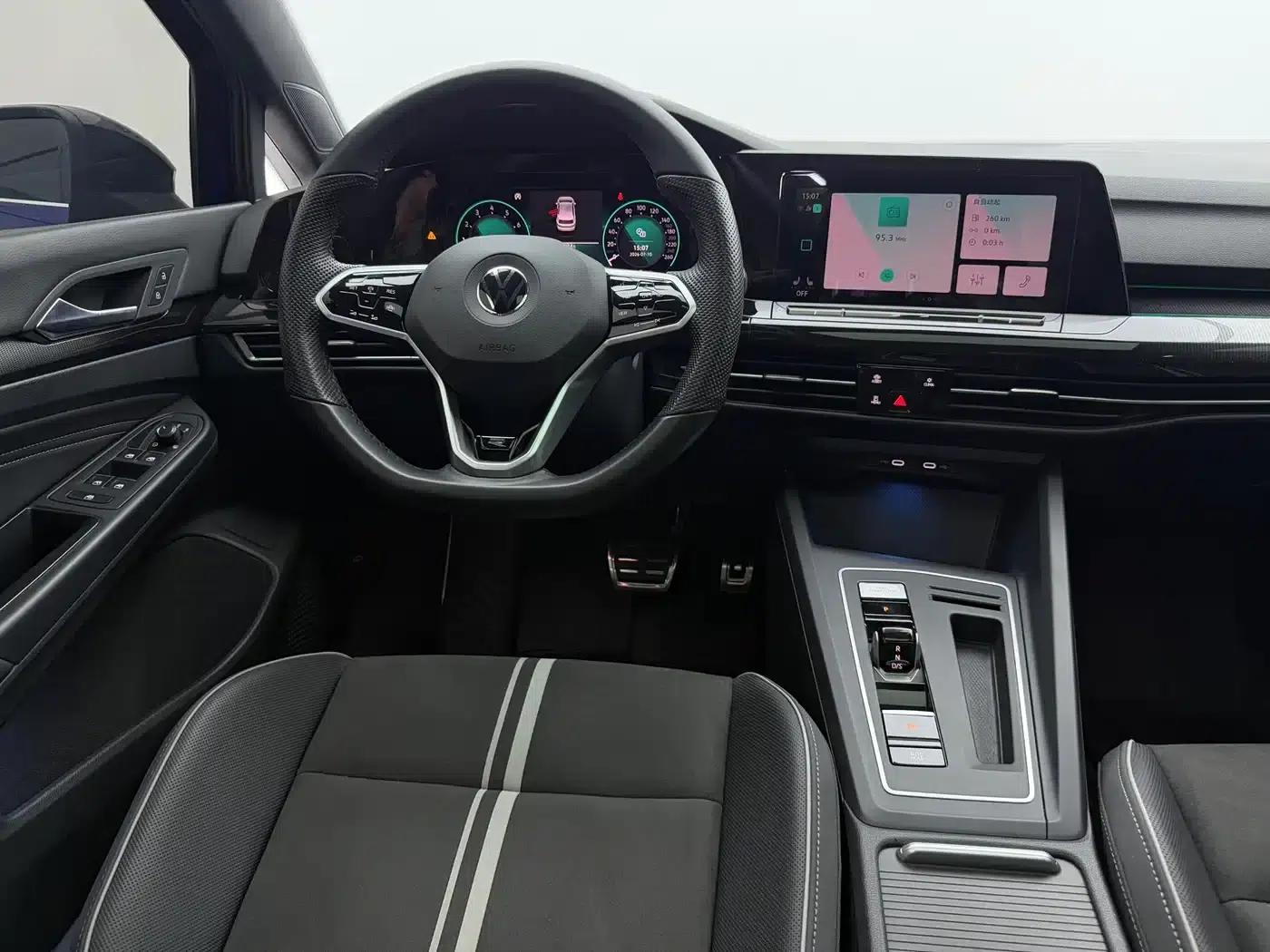 2021 Golf 280TSI DSG R-Line — миниатюра 11