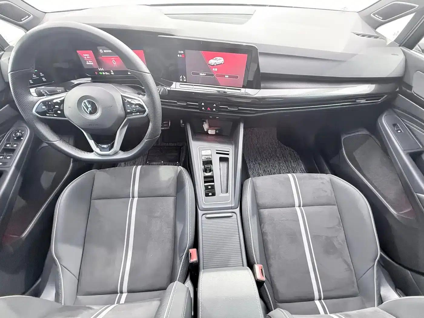 2023 Golf 280TSI DSG R-Line — миниатюра 14