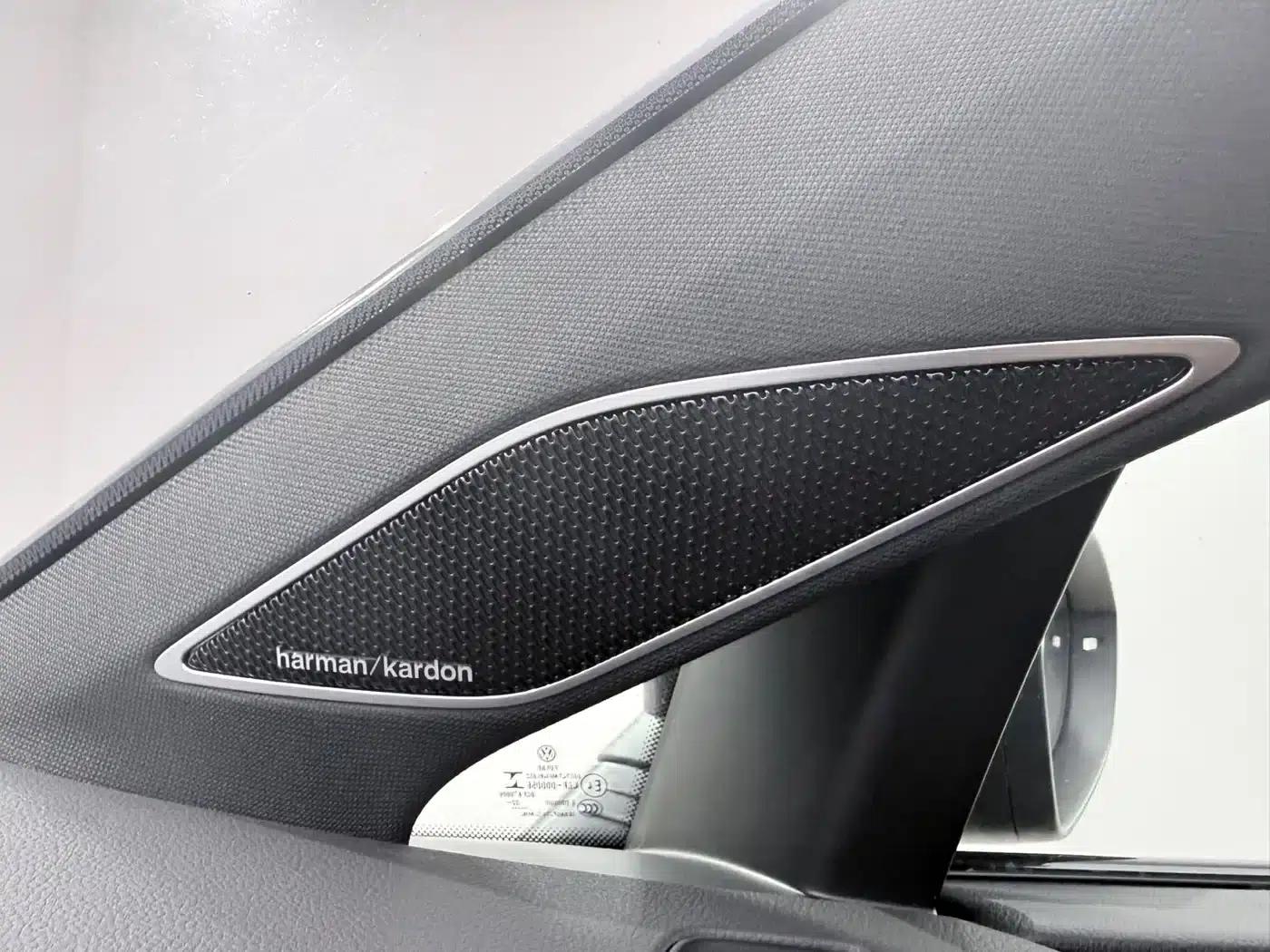 2023 Golf 280TSI DSG R-Line — миниатюра 9