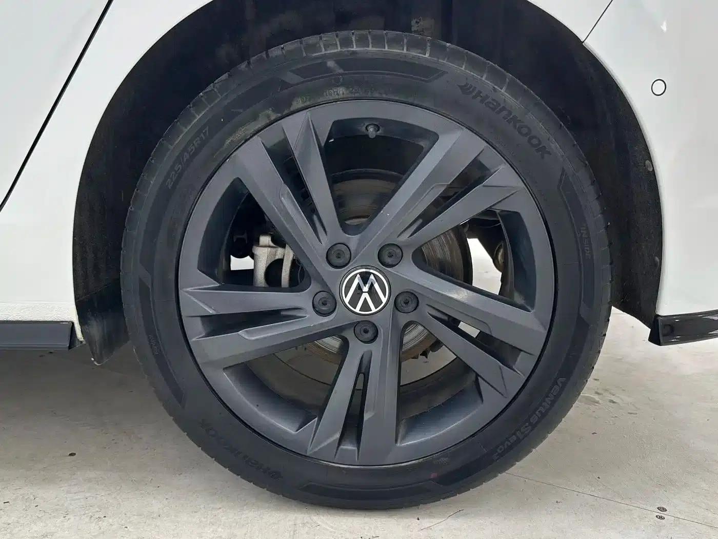 2021 Golf 280TSI DSG R-Line — миниатюра 17