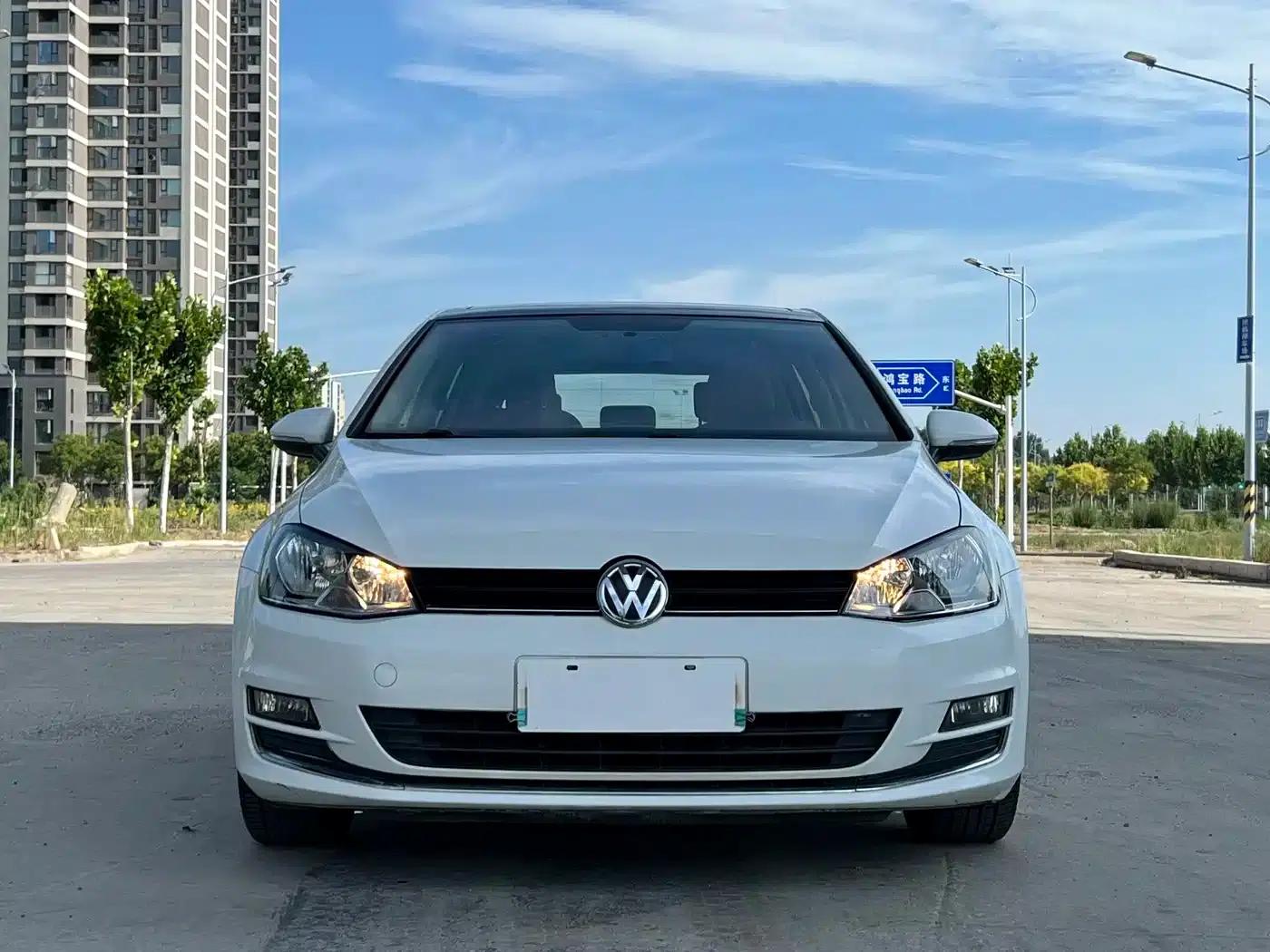 2016 Golf 230TSI Automatic Comfort — миниатюра 2