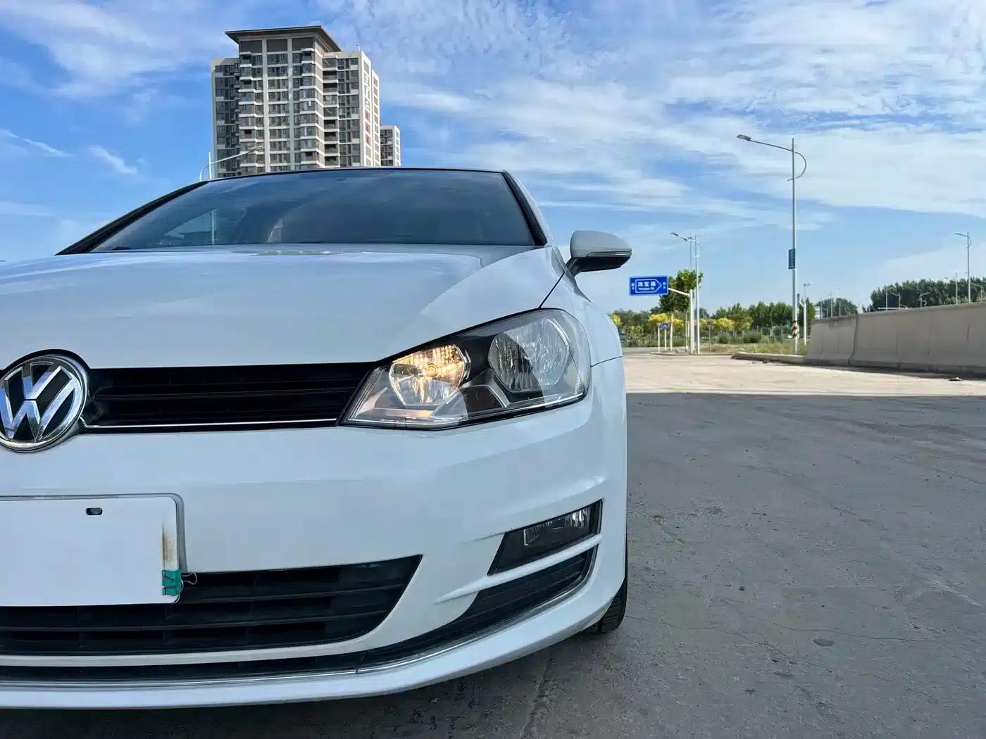 2016 Golf 230TSI Automatic Comfort — миниатюра 18