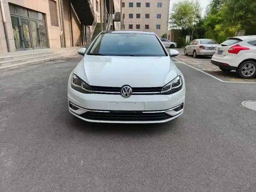 2020 Golf 280TSI DSG Luxury — миниатюра 3