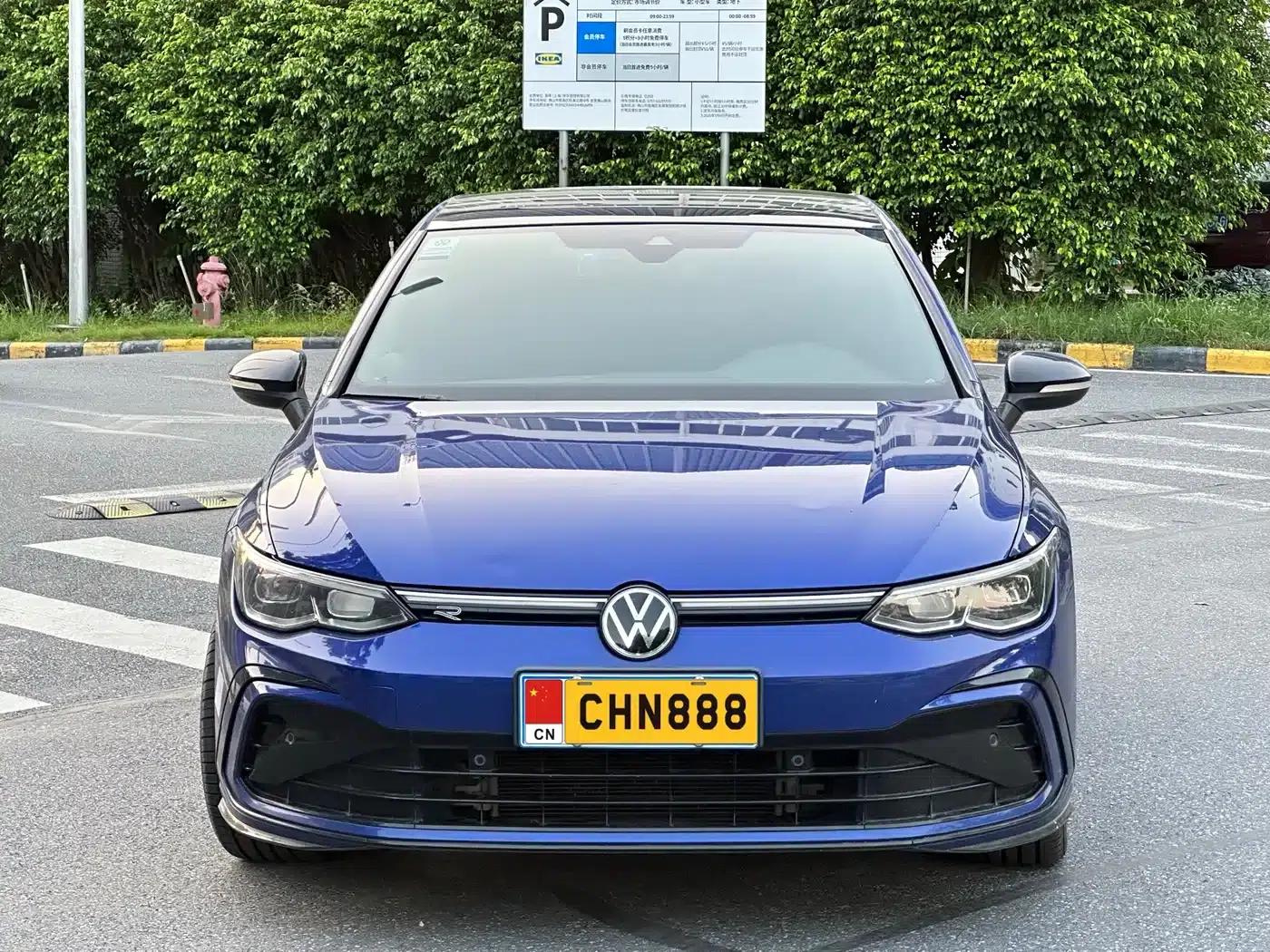 2023 Golf 280TSI DSG R-Line Lite — миниатюра 2