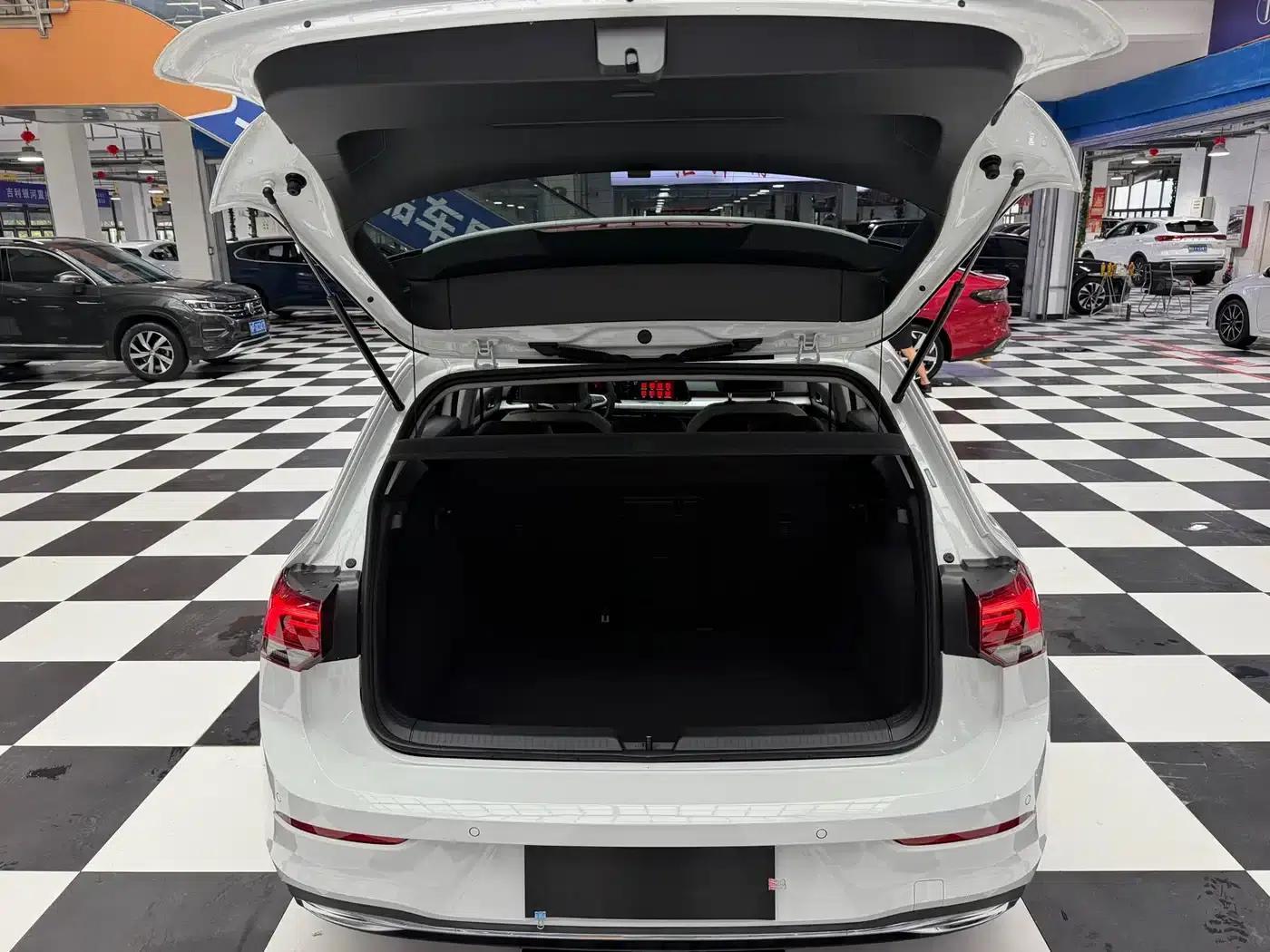 2023 Golf 280TSI DSG Pro — миниатюра 16