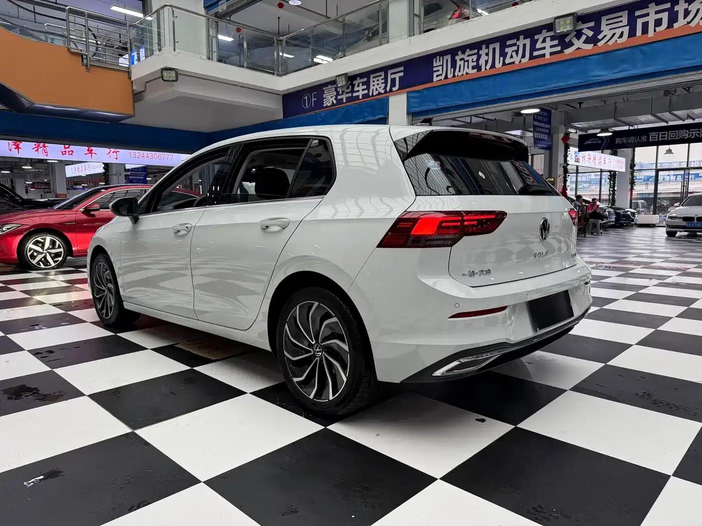 2023 Golf 280TSI DSG Pro — миниатюра 17