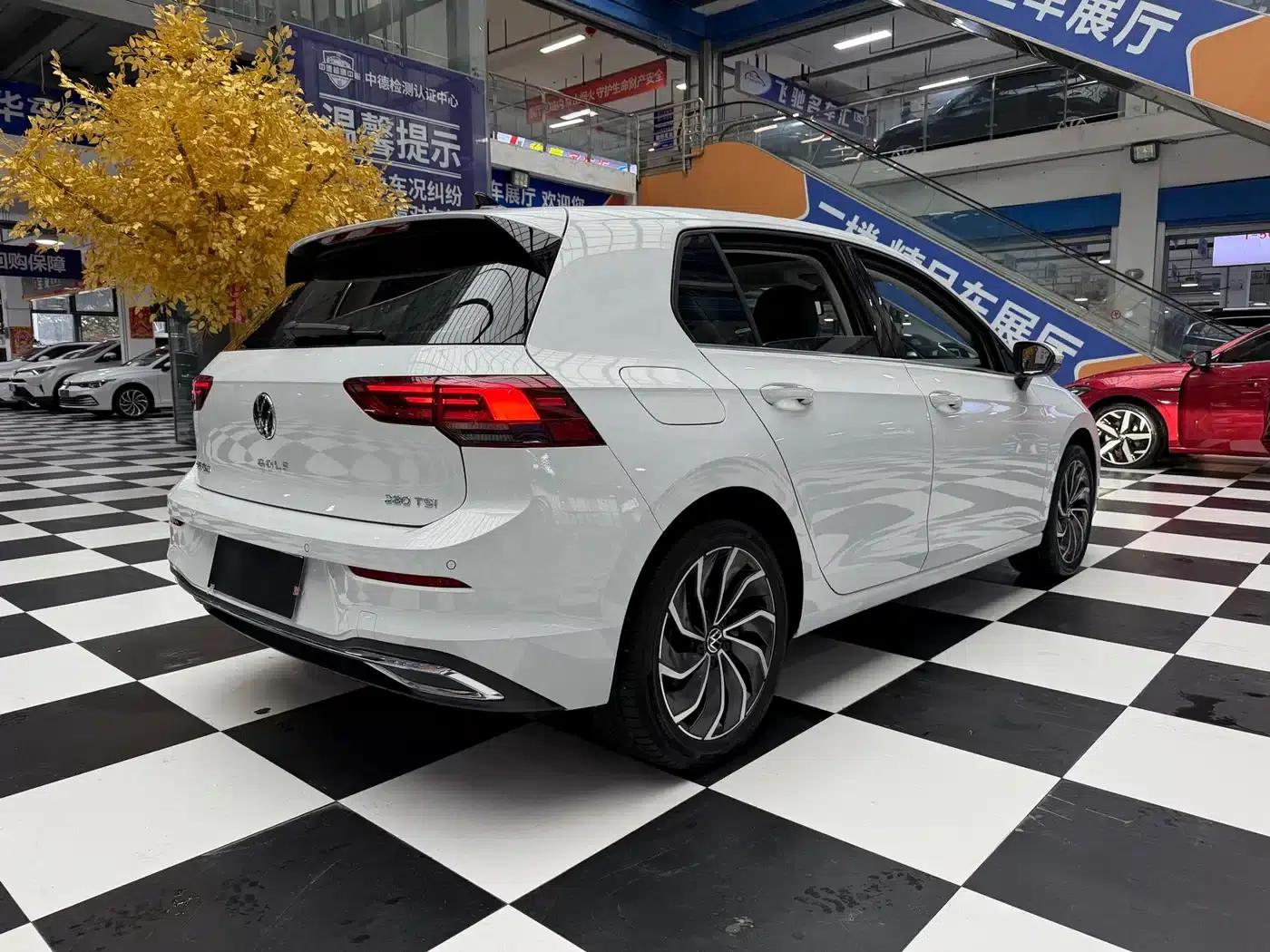 2023 Golf 280TSI DSG Pro — миниатюра 19