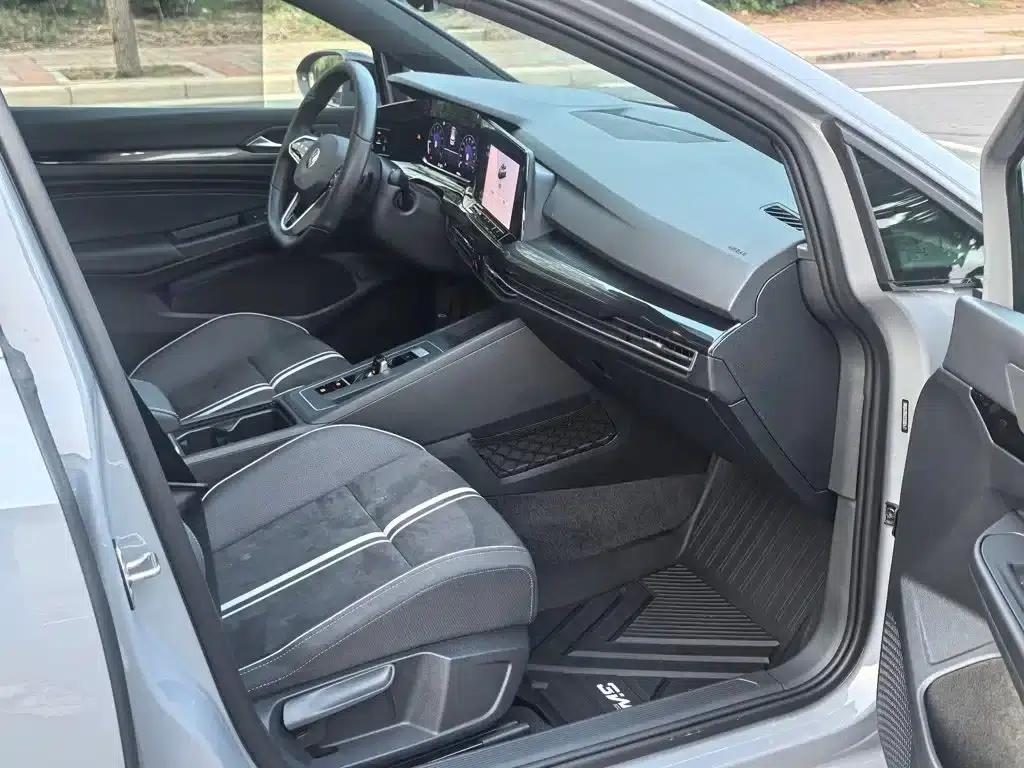 2021 Golf 280TSI DSG R-Line — миниатюра 4