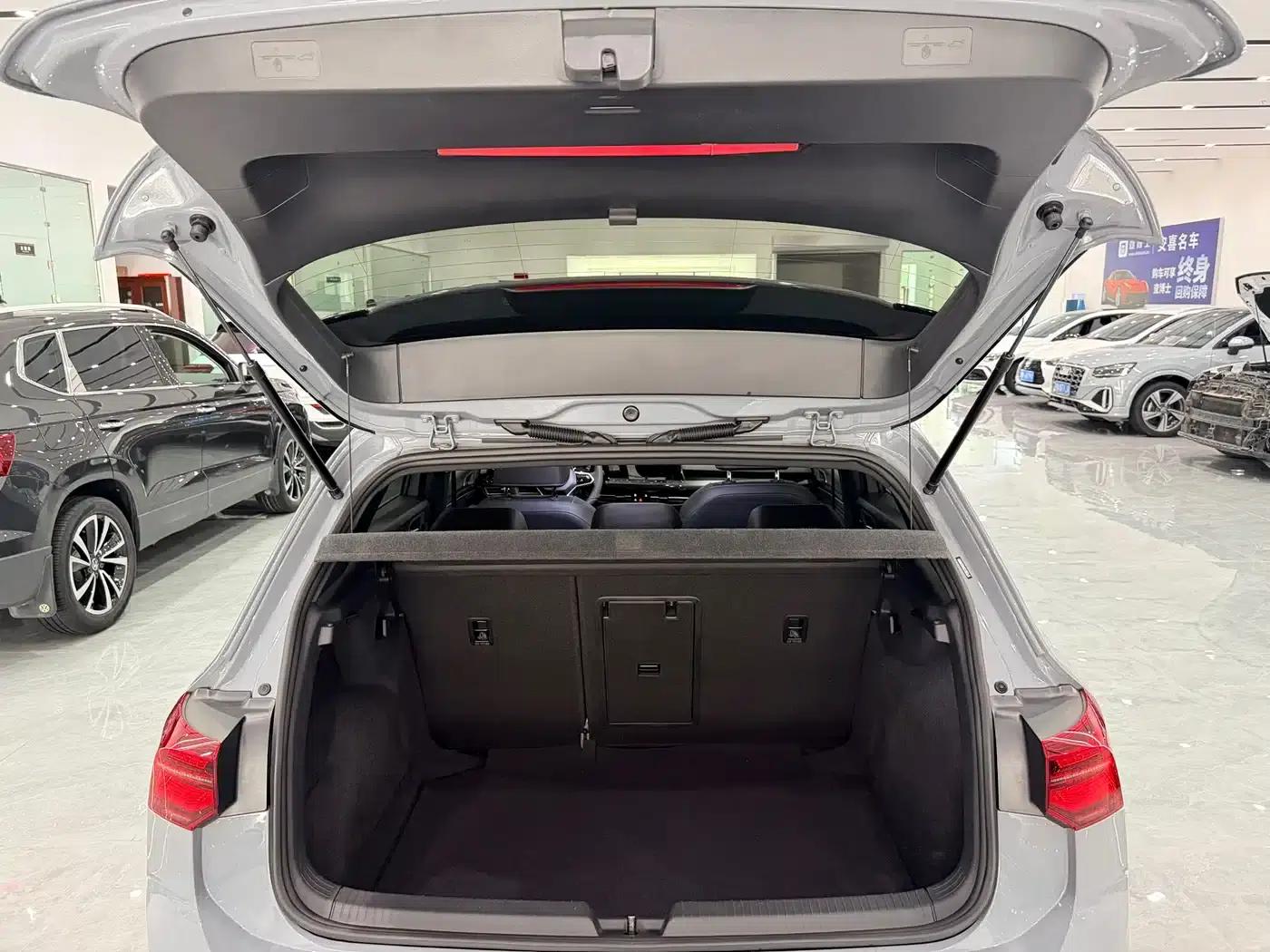 2021 Golf 280TSI DSG R-Line — миниатюра 20